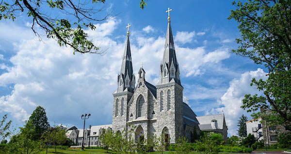 Reclaiming Faith amid Christian Nationalism